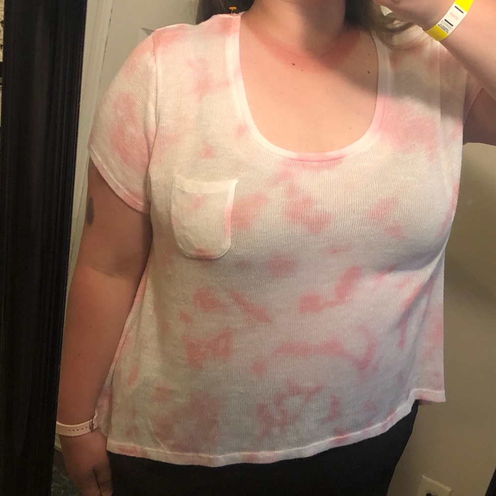 Tight knit tie-dye shirt!
